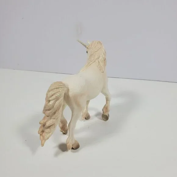 2004 Schleich White Unicorn Glitter Sparkle Mane And Tail Figurine 4 Inches - Picture 6 of 15